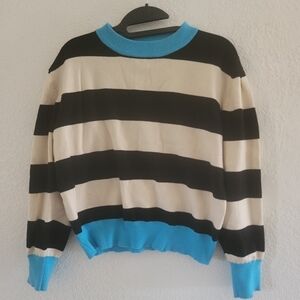 Code X Mode |  cropped sweater-L